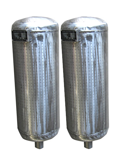 小孔消音器